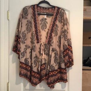 Beach coverup (paisley pattern) (tie front)